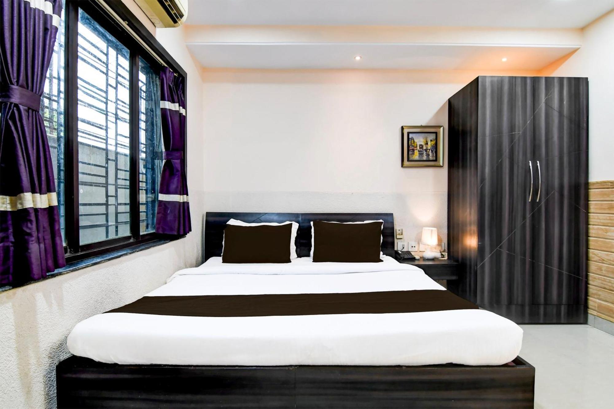 Super Collection O Behala Hotel Bhasa Buitenkant foto